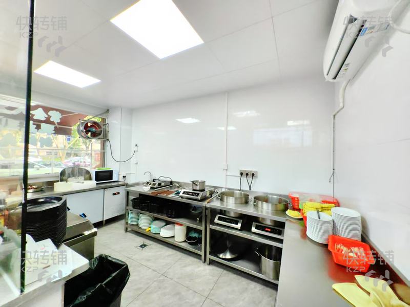 清溪‘南峰金碧華庭’餐飲店轉讓【周邊全是小區，富人區，工業區多，辦公大廈也多，人氣旺】
