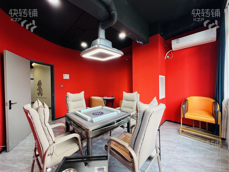 南城‘西平’高端棋牌麻將城轉(zhuǎn)讓【星巴克對面、處酒店商業(yè)中心，高端小區(qū)，宵夜一條街、停車場】
