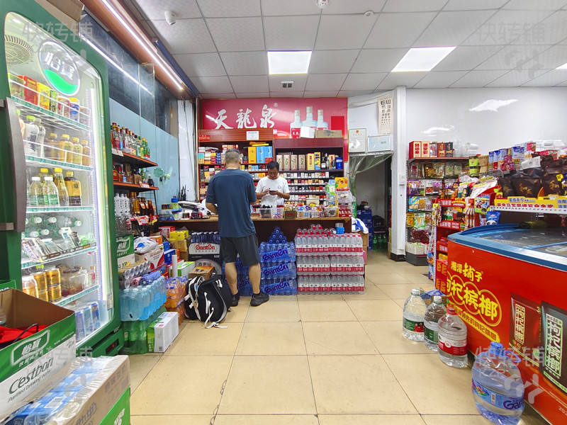 深圳沙井盈利中便利店轉讓/可空鋪【經營長達15年老店、轉角位置、營業額3500+人口密集、門口攤位出租】