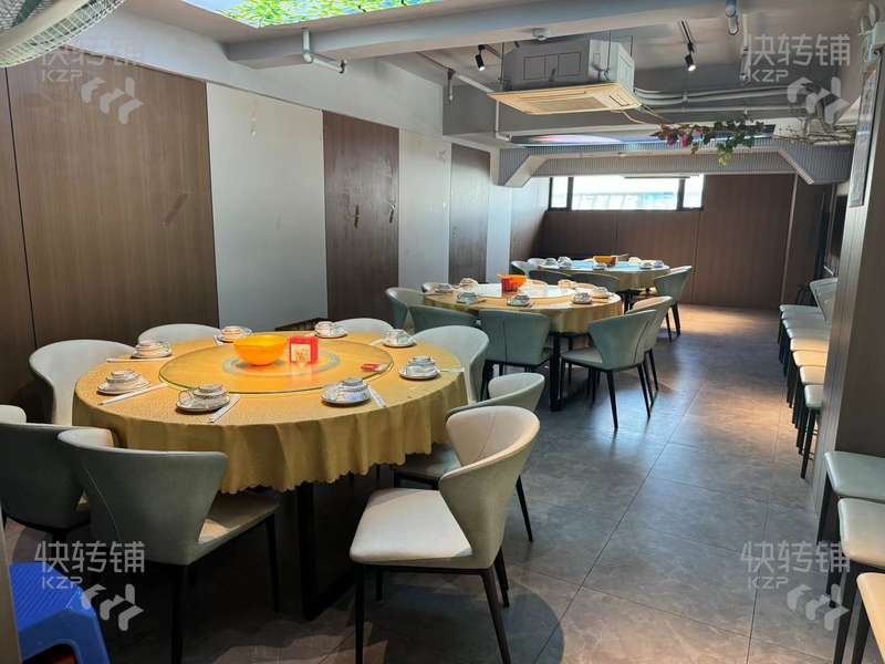 大朗巷尾花園‘湘菜館’轉讓【小區臨街路口大轉角位、周邊小區，公寓住宅，商場，寫字樓大廈環繞，門口停車場】