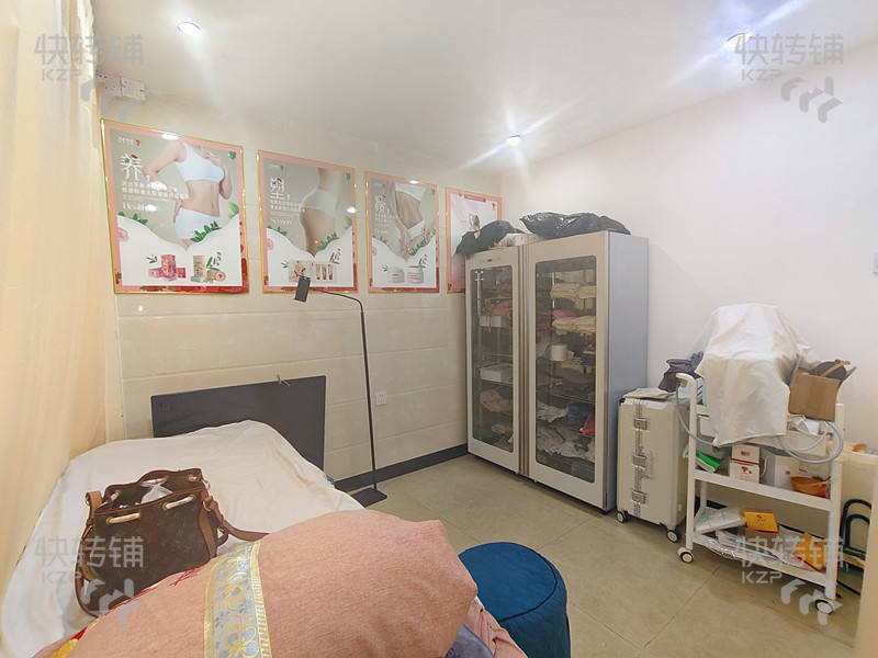 莞城萬科中心減肥塑形美體美容院轉讓【大型住宅小區(qū)、大廈圍繞，客流集中，每天有固定客人預約進店】