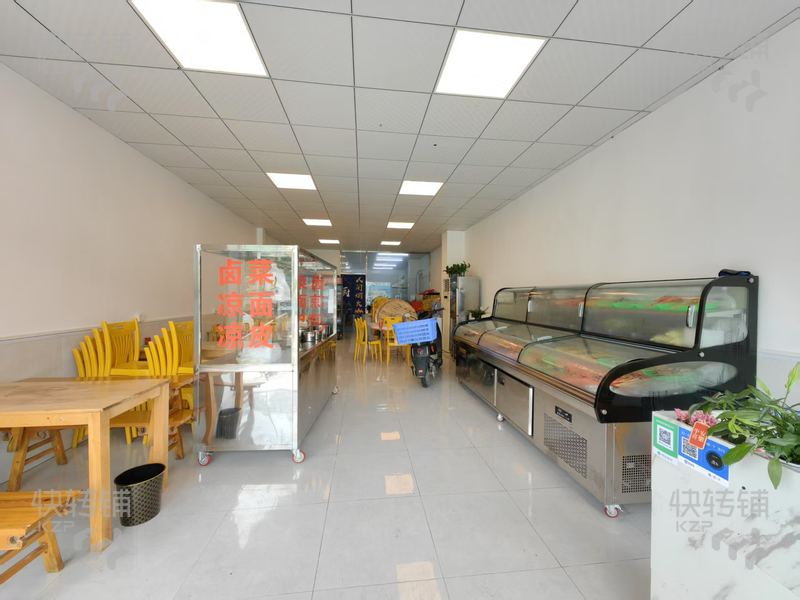 虎門路東‘燒烤店’轉讓或轉租【幸福里購物廣場旁，隔壁華萊士，后面全是公寓樓，對面全是廠區，人流旺】