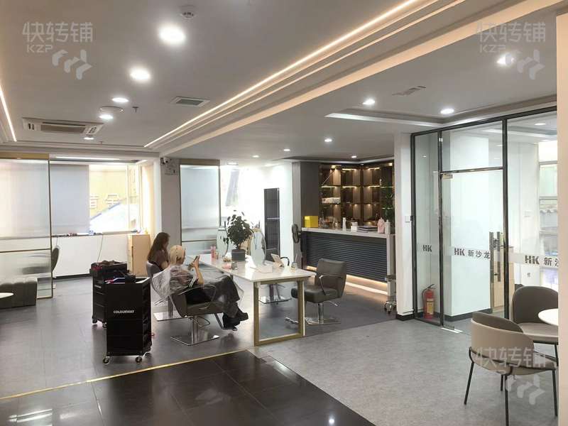 常平中元街店鋪招租【商業街購物廣場、常平鎮中心，多門面位置招牌醒目、合適桌球、棋牌、美容養生按摩有電梯】