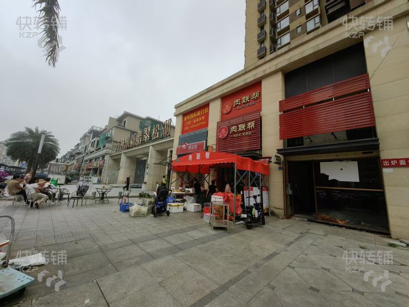 寮步萬科東新翡翠松湖’空鋪‘招租【小區大門口、停車場出入口、0轉讓費、直接交租進場】