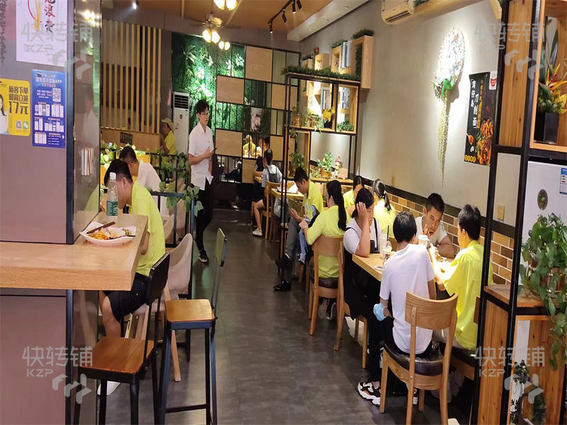 石碣“明珠西路”奶茶漢堡店轉(zhuǎn)讓【6年老店、雙門面、旁十字路口、對(duì)面臺(tái)達(dá)電子廠門口、廠人數(shù)6000-7000、人流量大】
