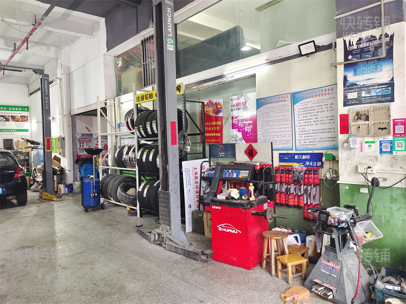 高埗‘中心大道’汽車美容維修店轉(zhuǎn)讓【十年老店、會員200-300、旁邊文化廣場、學(xué)校、工業(yè)園、住宅區(qū)多，老客戶多】