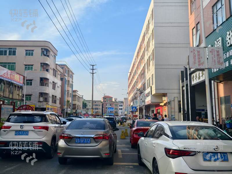 常平漱舊村南粉面館轉(zhuǎn)讓【近綜合市場、學(xué)校、路口位置、人流大、適合24h經(jīng)營皆可】