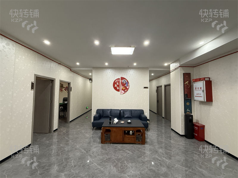 南城‘銀豐路’棋牌室轉讓/可空轉（適合餐飲）【處夜市街、人流量大、旁邊多個酒店、寫字樓、KTV】