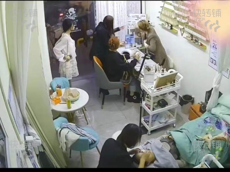 樟木頭天一城美甲店轉讓【會員200+愛都花園小區旁邊，對面天一城、大潤發】