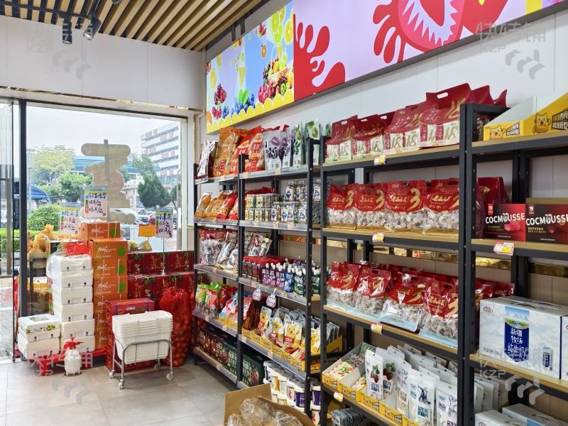虎門‘中天悅府’水果店轉讓【挨著轉角位、十字路口，小區門口旁，停車場出入口處，對面是北柵小學、偉才幼兒園，人流量大】
