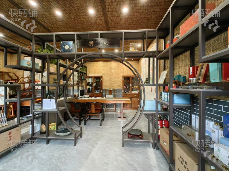 寮步橫坑商行茶館轉讓【外國語學校門口，周邊好幾家學校，全是高端小區(qū)，適合做其他行業(yè)】