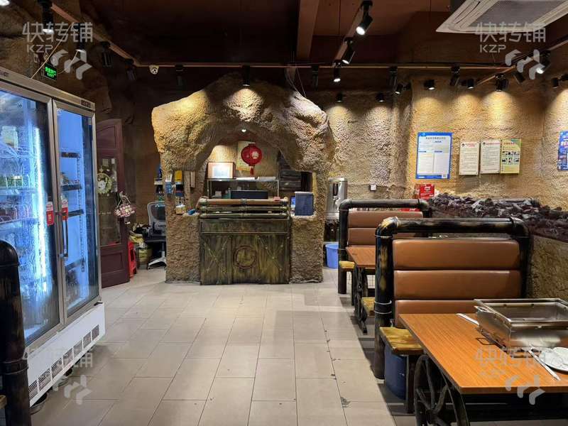 深圳龍崗平湖‘愿者上鉤’餐廳轉讓【7年老店、生意穩定、周圍住宅、學校，工廠、寫字樓圍繞、人流量集中】