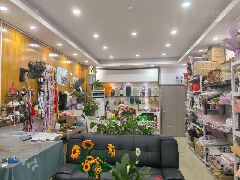 虎门太沙路‘花店’低价急转/可空铺【周边有步行街、沃尔玛、公寓住宅楼集中】
