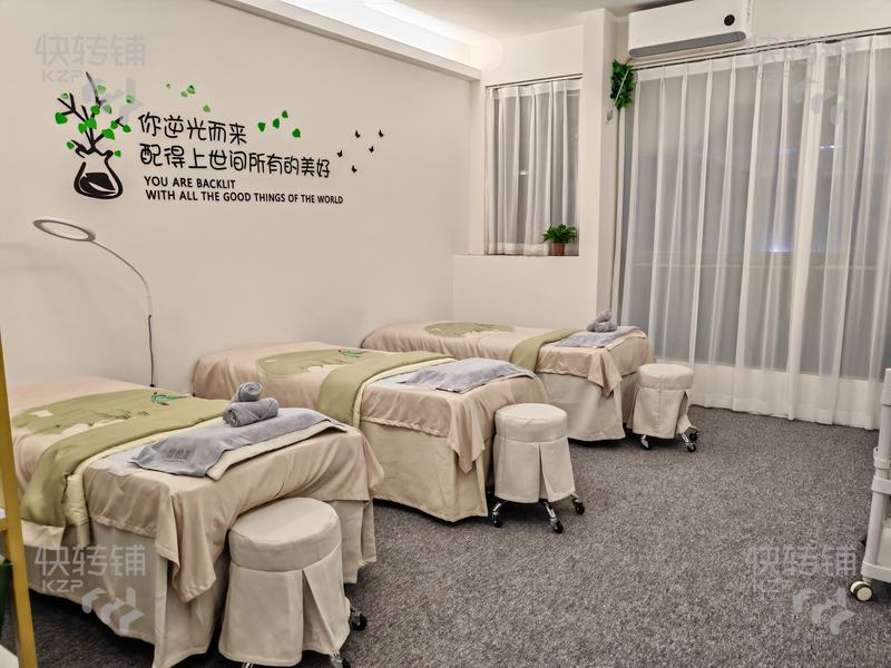 惠州惠城區(qū)‘雍逸園小區(qū)’美容美甲店轉(zhuǎn)讓【常來會員100多、近商城、市場集中、很多住宅】
