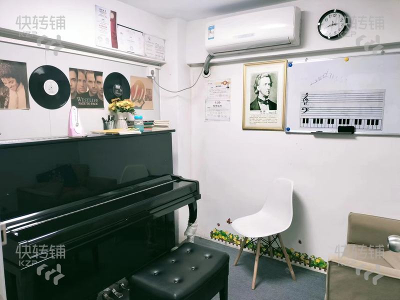 橫瀝十字路口拐角位培訓店空鋪轉讓【周邊幾個學校、碧桂園小區、人流量穩定】