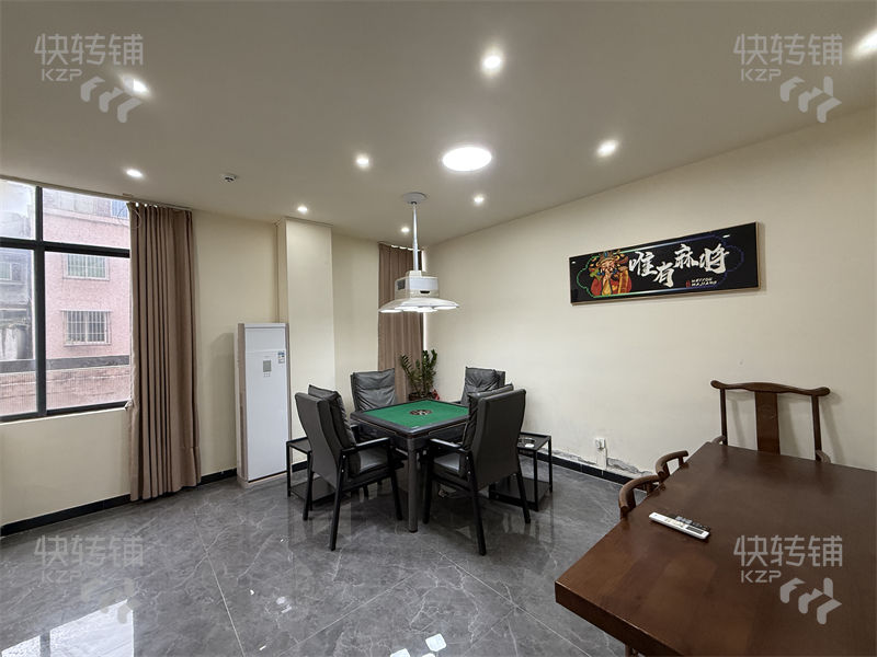 南城‘銀豐路’棋牌室轉讓/可空轉（適合餐飲）【處夜市街、人流量大、旁邊多個酒店、寫字樓、KTV】