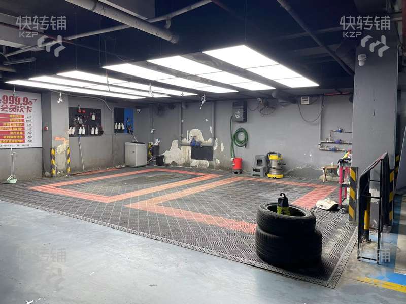 南城中天·中央廣場停車場汽車美容轉(zhuǎn)讓【出口旁，樓上沃爾瑪、電影院，靠近萬科金域華府】