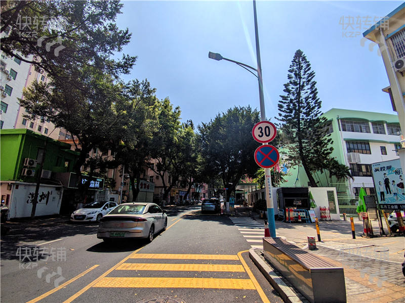深圳沙井奶茶店转让【转角位、独栋、城中村住宅区入口、对面是幼儿园旁边是高中】