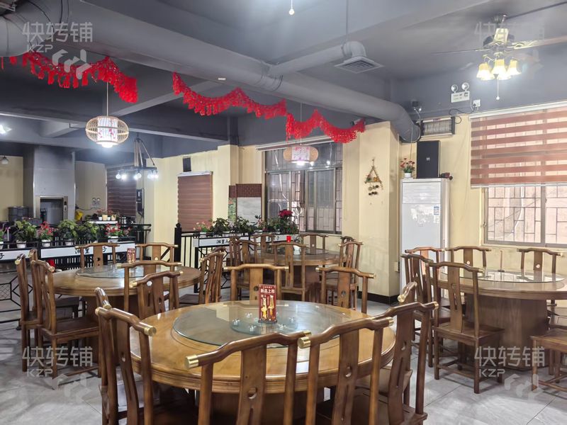 黃江社貝‘時(shí)尚湘菜館’轉(zhuǎn)讓【住宅區(qū)樓下、多個(gè)科技園、工廠、近百家惠商場(chǎng)】