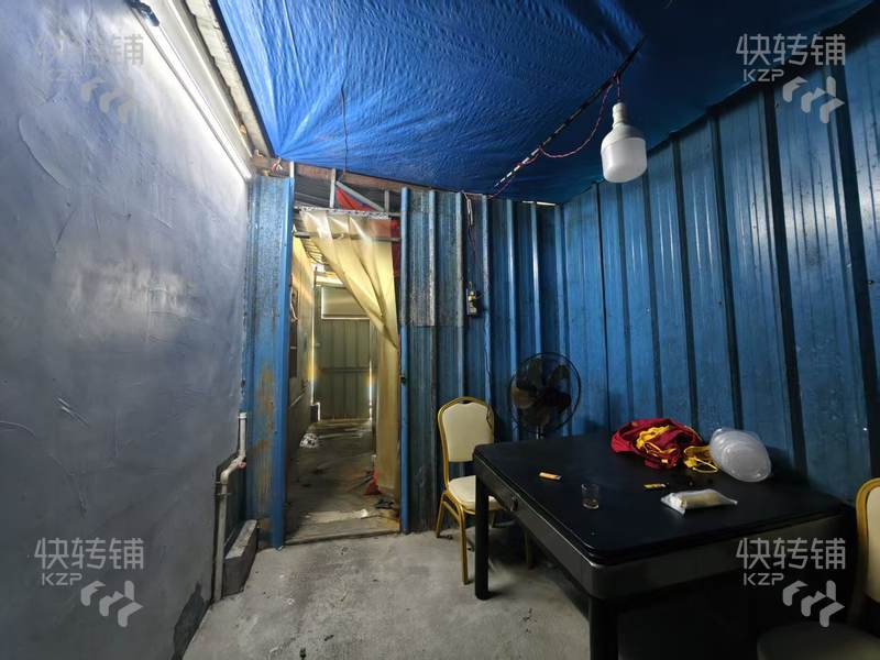 謝崗大厚路川湘菜館轉(zhuǎn)讓【比亞迪工業(yè)園旁、周邊幾個大廠、員工宿舍多、外擺10桌以上】