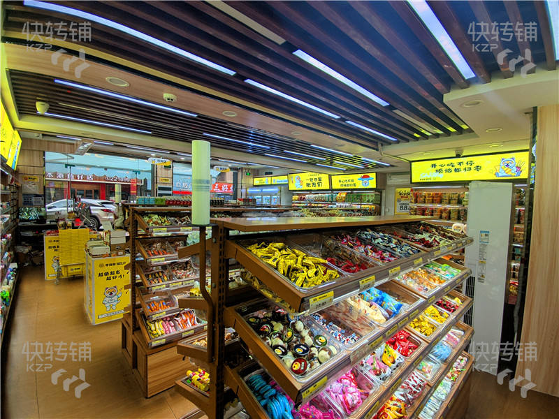 可空轉(zhuǎn)~企石東江豪門‘零食店’轉(zhuǎn)讓【住宅區(qū)樓下、有煙草證、門口商業(yè)街、成熟小區(qū)、旁邊學(xué)校】