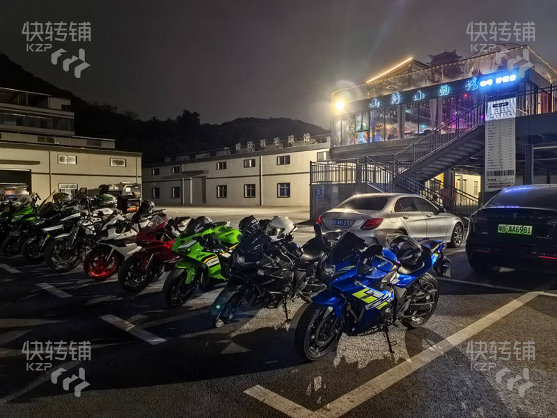 清溪三中順峰路‘小酒館’轉(zhuǎn)讓【當(dāng)?shù)鼐蹠蚩衢T地點、大王山腳下、無競爭、物流園、工業(yè)園集中、有穩(wěn)定客源】