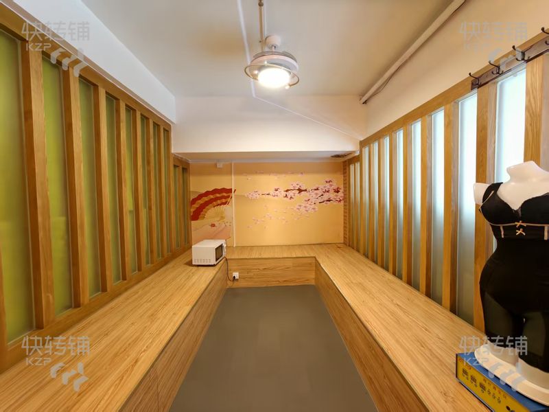 大嶺山元新路‘美容院’轉(zhuǎn)讓【處元新大廈、湖玉蘭花園、對面小區(qū)多、近元嶺綜合市場、松湖潤府】