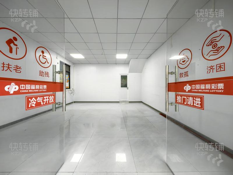 南城‘袁屋邊’路口旺鋪招租【小轉角位，十字路口，周邊全是公寓樓，晚上擺攤多，夜市人氣旺】