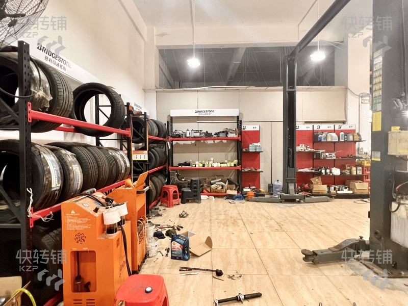 厚街吉祥路汽車輪胎店轉(zhuǎn)讓或者分租【21年老店、轉(zhuǎn)角位、3個門面、老客戶多，停車方便】