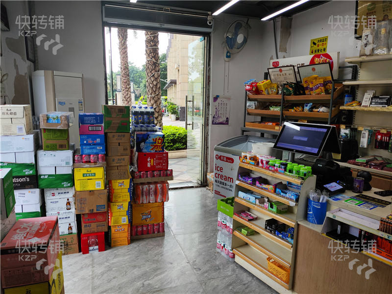 石排利豐中央公園‘便利店’轉讓【小區大門口、轉角位、門口是公交站、煙草20檔】