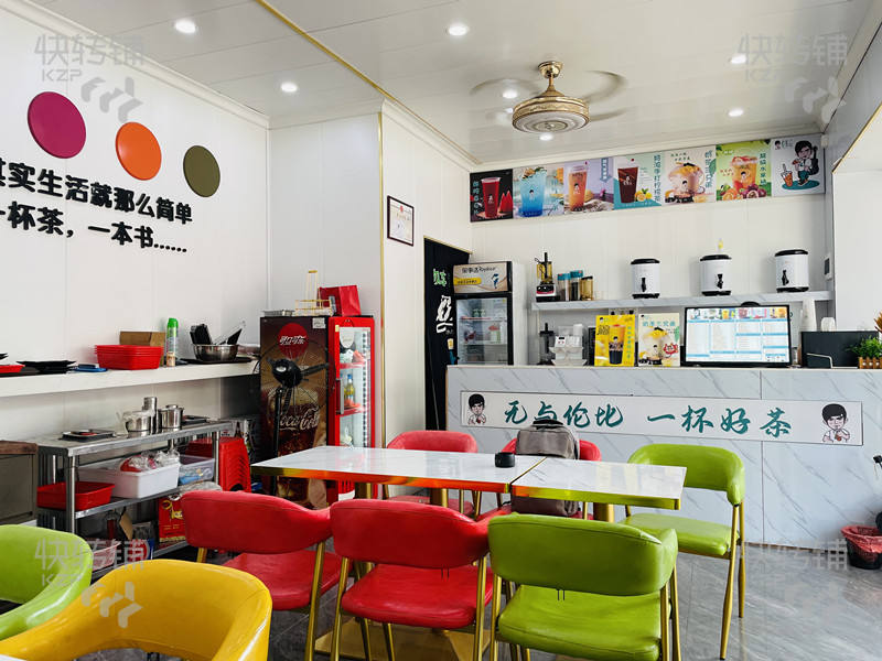 石排‘寮東路’飲品奶茶店轉讓，可空鋪【大轉角雙門面、租金便宜、帶設備轉讓，外擺區大，工業區圍繞】