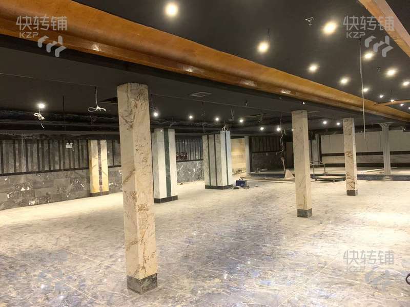 橋頭東平整棟物業招租【合適沐足，口腔醫美、粵菜酒樓等行業、門口大型停車場，獨立電梯】可分租