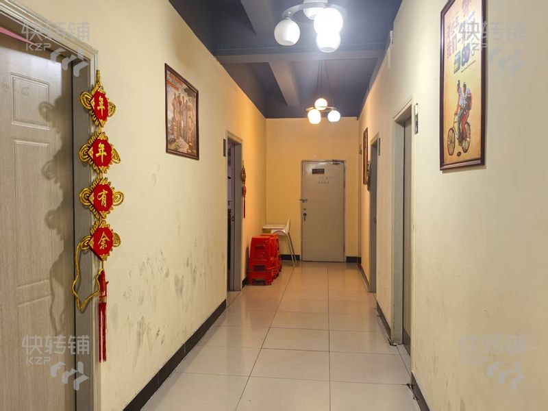 黃江社貝‘時(shí)尚湘菜館’轉(zhuǎn)讓【住宅區(qū)樓下、多個(gè)科技園、工廠、近百家惠商場(chǎng)】