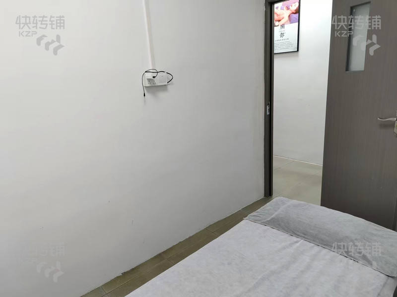 塘廈石潭埔采耳養生館轉讓【旁邊是龍騰百貨和市場，人口密集，推廣拓客很方便】