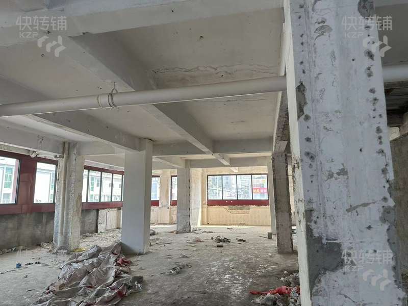 常平木棆市场出入口位置空铺招租【不限行业，免租期三个月、夜市街，商业综合体、可塑性强】