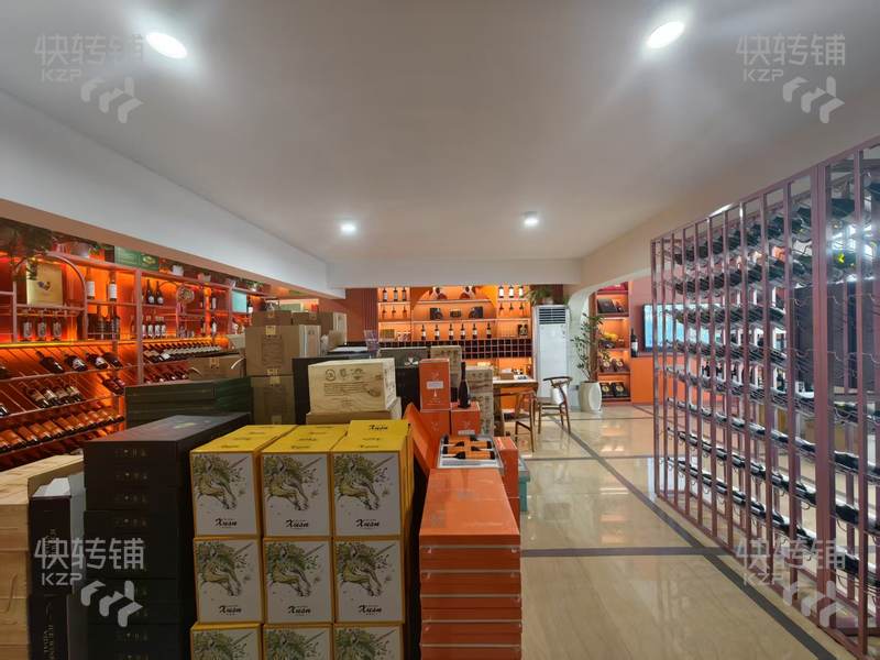 廣州市番禺區橋南‘酒莊’轉讓或出租【可空鋪做其他，背靠高端別墅區、附近人口集中、停車方便】