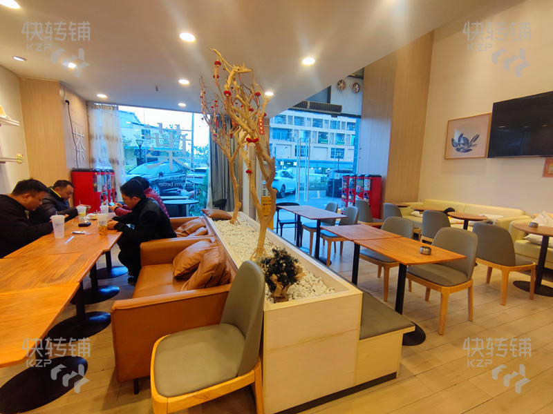 空轉 。已空鋪，茶山茶興路‘畫葉茶’茶飲店轉讓【寫字辦公樓下、對面澤景水果批發(fā)市場、牌子口味好、回頭客多】