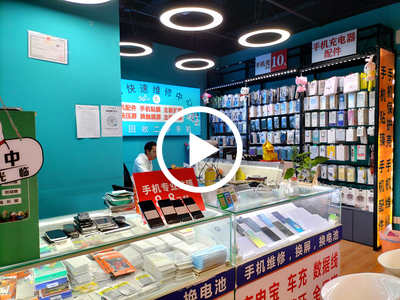 南城鴻福里手機維修店轉讓【鴻福路地鐵C出口處，國貿商圈，人流動性大，可空轉】