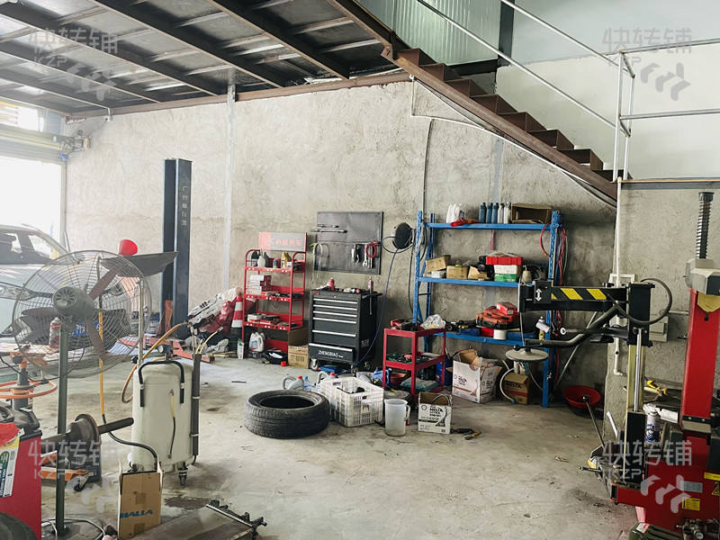 急轉~低價急轉！黃江汽車美容養護店轉讓【多年老店、附近有工廠、三個門面、合適各種汽車服務項目】