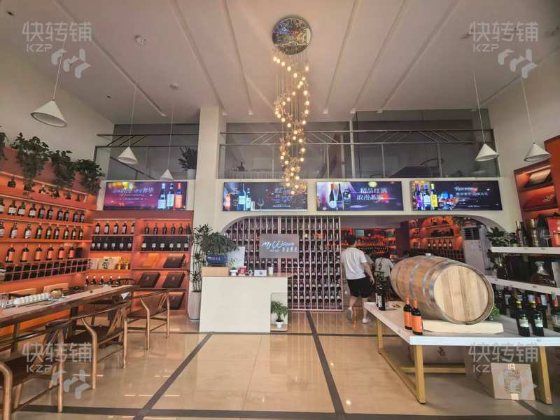 廣州市番禺區橋南‘酒莊’轉讓或出租【可空鋪做其他，背靠高端別墅區、附近人口集中、停車方便】