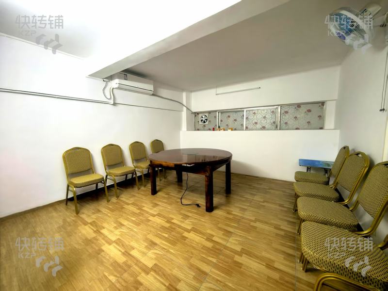 萬江蜆涌興隆街 牛雜火鍋店 轉讓【旁邊肯德基、對面奶茶街、對面囍舍文創園、旁邊恒大帝景、風臨美麗灣】