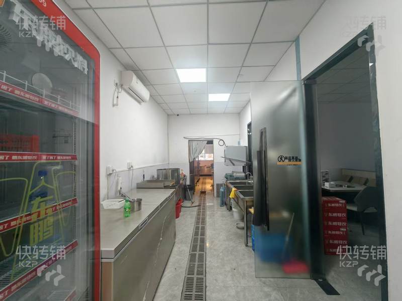 南城金融街‘自助牛肉火鍋店’轉讓【金融中心一樓、美食聚集地、多個商場、酒店娛樂場所、寫字樓居多】