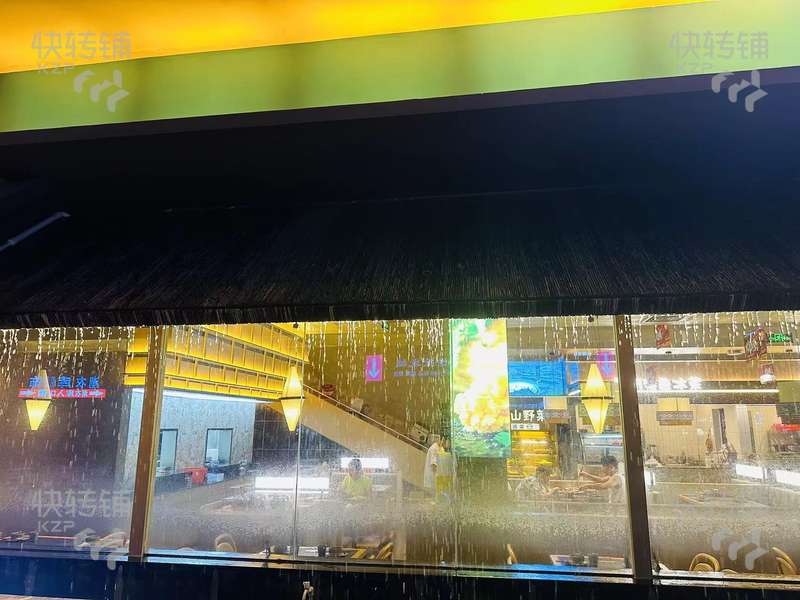 厚街廣場旁加盟餐飲店轉(zhuǎn)讓【廣場出入口位置、全新裝修、上下兩層、經(jīng)營不限餐飲行業(yè)、重投入撿漏價(jià)】