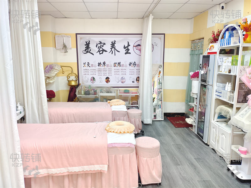 低價急轉！！鳳崗‘沃爾瑪’對面美容養生店【已經營4年多、公寓樓下、老客戶多、前面商業街、周圍大廈、住宅、小區樓盤、工業區圍繞、人流集中】
