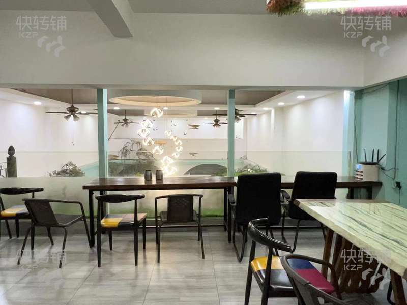 急轉【可空轉】中堂‘振興路’飲品店轉讓【多個高端小區、緊挨商業廣場、商業中心街、人流集中】