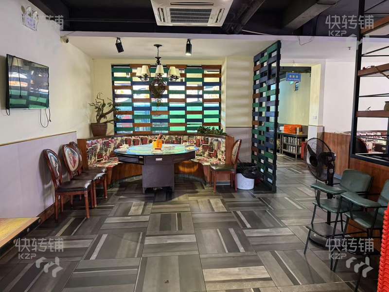 寮步良平大道湘菜館轉(zhuǎn)讓【正對面福來佳購物廣場、大轉(zhuǎn)角位置，周邊工業(yè)區(qū)，公寓住宅集中，門口后面都有停車場】