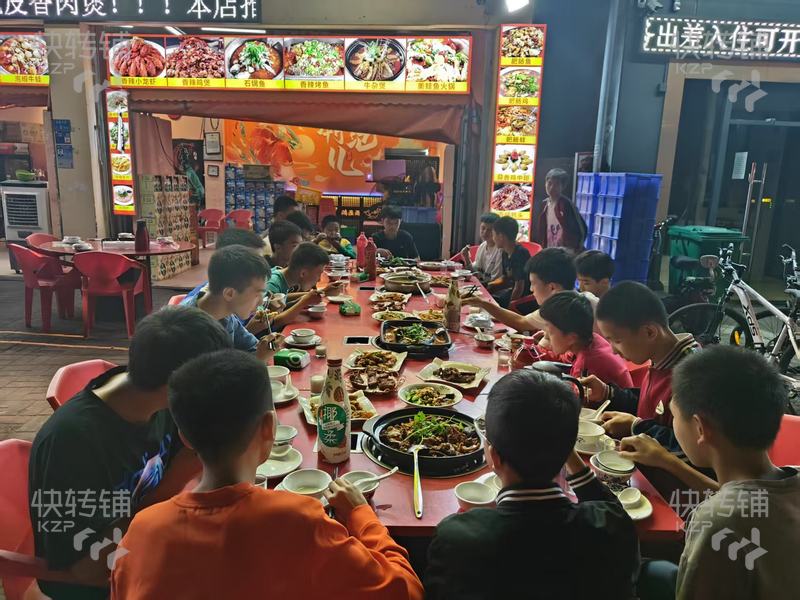 高埗政府旁夜宵店轉讓【十年老店，月營業額12萬+，數據真實可查，居民住宅密集，可外擺20-30桌】