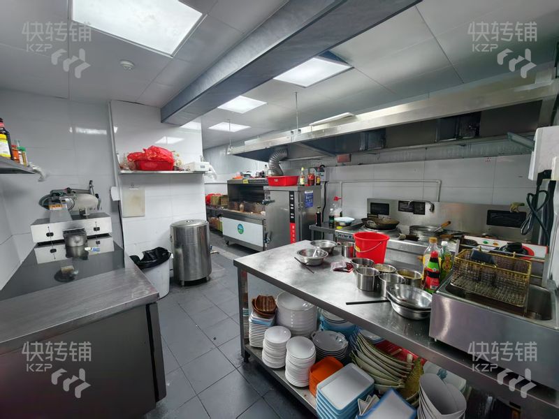 大朗鎮大井頭彬記大廈川渝火鍋店轉讓【東林酒店3樓，樓下臺球棋牌、沐足會所，靠近遠大城市廣場、碧桂園】