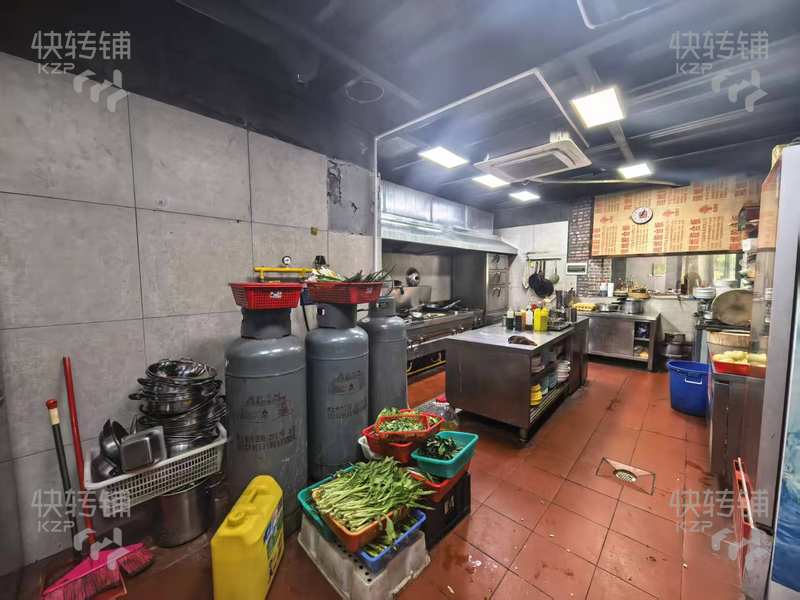 橋頭石水口城路‘餐飲店’轉讓【悅璟臺小區出入口、對面公園、近綜合市場、周邊小區多】