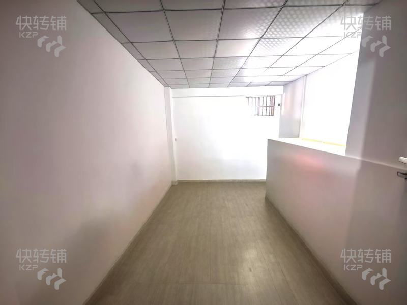 萬江蜆涌興隆街 牛雜火鍋店 轉讓【旁邊肯德基、對面奶茶街、對面囍舍文創園、旁邊恒大帝景、風臨美麗灣】